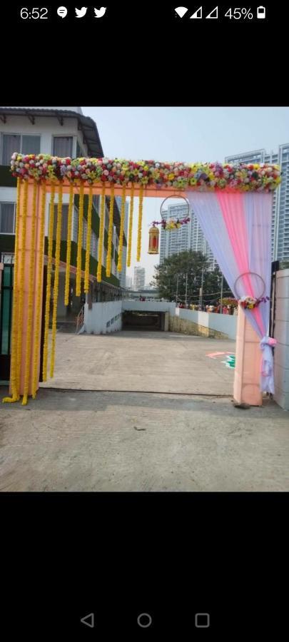 Pune Airport Eon Barclays Kharadi Luxe15 Suites Work Desks Экстерьер фото